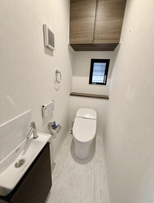 �_�ސ쌧���l�s�ߌ���k����2���ڂ̒��È�ˌ��Ẵg�C��