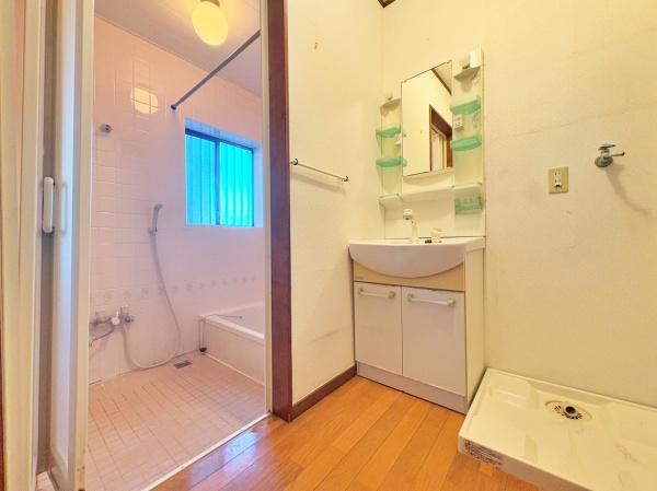 �_�ސ쌧���l�s�`���`��3���ڂ̒��È�ˌ��Ă̐��ʑ�E���ʏ�