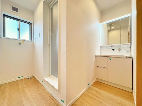 _ސ쌧lsqq2ڂ̒ÈˌĂ̐ʑEʏ