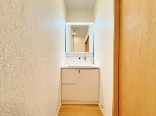 _ސ쌧lsqq2ڂ̒ÈˌĂ̐ʑEʏ