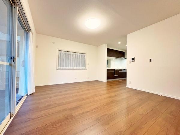 �_�ސ쌧���l�s��攒�S��3���ڂ̒��È�ˌ��Ẵ��r���O