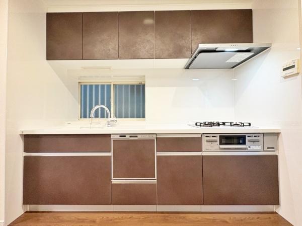 �_�ސ쌧���l�s��攒�S��3���ڂ̒��È�ˌ��ẴL�b�`��