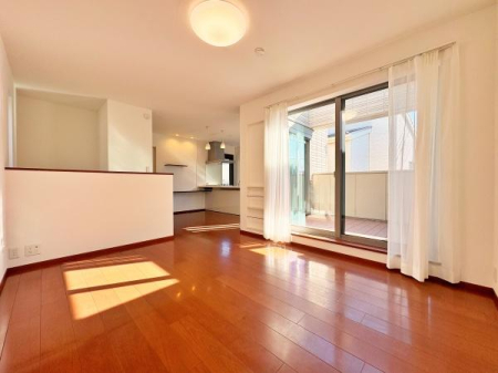 _ސ쌧sH1ڂ̒ÈˌẴrO