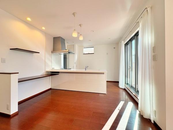 _ސ쌧sH1ڂ̒ÈˌẴrO