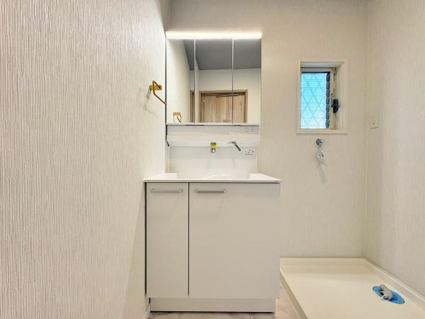 _ސ쌧sH1ڂ̒ÈˌĂ̐ʑEʏ