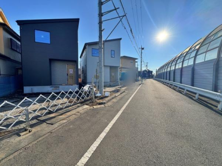 �_�ސ쌧�����s���1���ڂ̐V�z��ˌ��Ă̂��̑����n