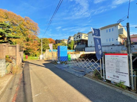 _ސ쌧sT̐VzˌĂ̑OʓH܂ތnʐ^