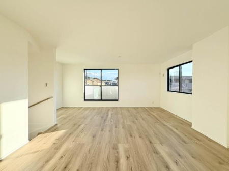 _ސ쌧qs4ڂ̐VzˌẴrO