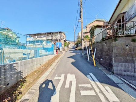 _ސ쌧lsV̐VzˌĂ̑OʓH܂ތnʐ^