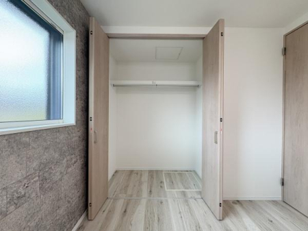 _ސ쌧ls΋抛6ڂ̐VzˌĂ̎[