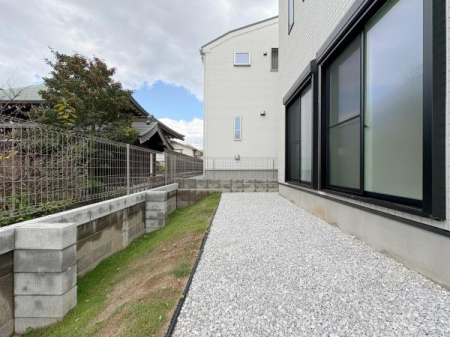 _ސ쌧ls΋抛6ڂ̐VzˌĂ̒