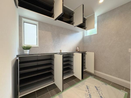 _ސ쌧ls΋抛6ڂ̐VzˌĂ̌