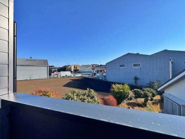 �_�ސ쌧���Ԏs�I������4���ڂ̐V�z��ˌ��Ă̏Z�˂���̒��]�ʐ^