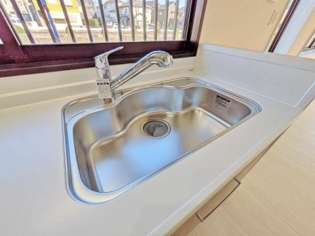 �_�ސ쌧���͌��s�����散��Ӗ{��5���ڂ̒��È�ˌ��Ă̒��ԏ�