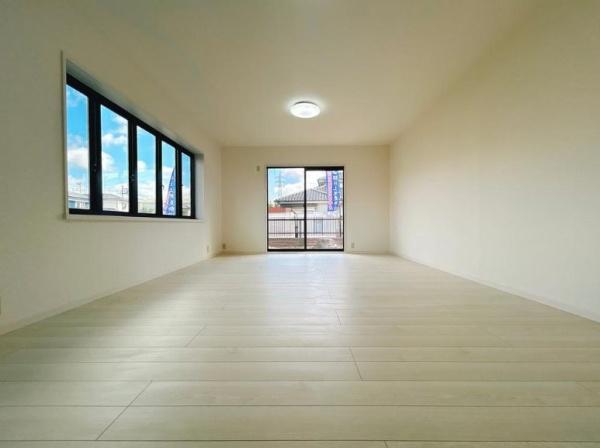 _ސ쌧͌s散Ӗ{5ڂ̒ÈˌẴrO