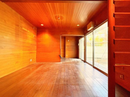 _ސ쌧sl|4ڂ̒ÈˌẴrO