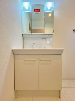 _ސ쌧ls`扺iJ3ڂ̐VzˌĂ̐ʑEʏ