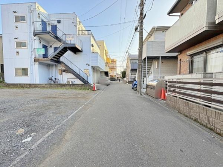 �_�ސ쌧��a�s�����ъ�4���ڂ̐V�z��ˌ��Ă̑O�ʓ��H�܂ތ��n�ʐ^