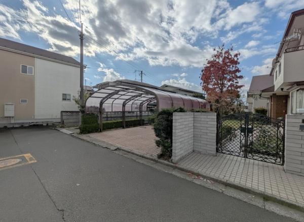 _ސ쌧spc̓yn̑OʓH܂ތnʐ^