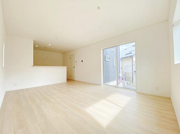 _ސ쌧lst`c4ڂ̐VzˌẴrO