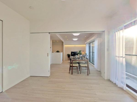 _ސ쌧ls΋抛4ڂ̒Ã}ṼrO