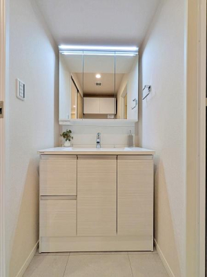 _ސ쌧ls΋抛4ڂ̒Ã}V̐ʑEʏ