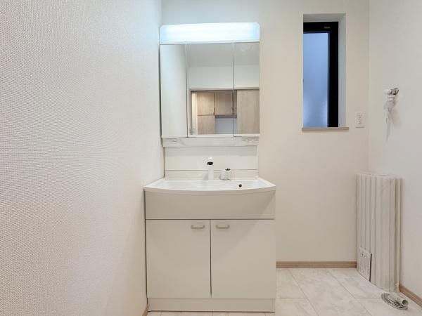 _ސ쌧ԎsI3ڂ̐VzˌĂ̐ʑEʏ