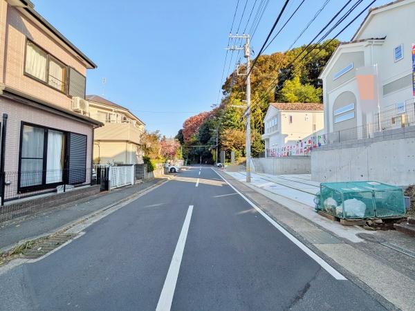 _ސ쌧ls΋Oے̐VzˌĂ̑OʓH܂ތnʐ^