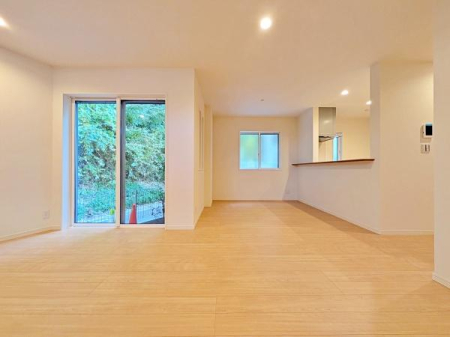 _ސ쌧ls΋Oے̐VzˌẴrO