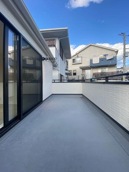 _ސ쌧ls˒ˋ敽1ڂ̐VzˌẴoRj[