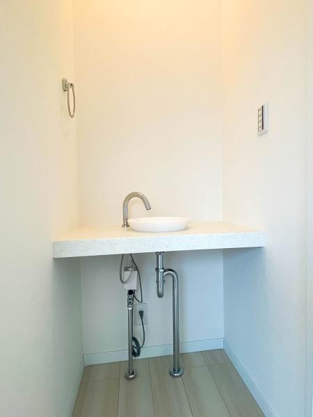 _ސ쌧ls˒ˋ敽1ڂ̐VzˌĂ̐ʑEʏ