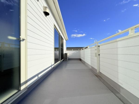 �_�ސ쌧���l�s������{���̐V�z��ˌ��Ẵo���R�j�[