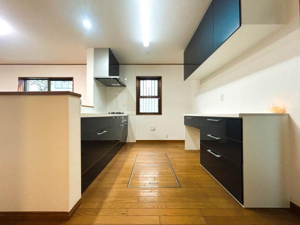 �_�ސ쌧���l�s���攒��5���ڂ̒��È�ˌ��ẴL�b�`��