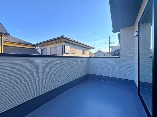 _ސ쌧lsh쎵1ڂ̐VzˌẴoRj[