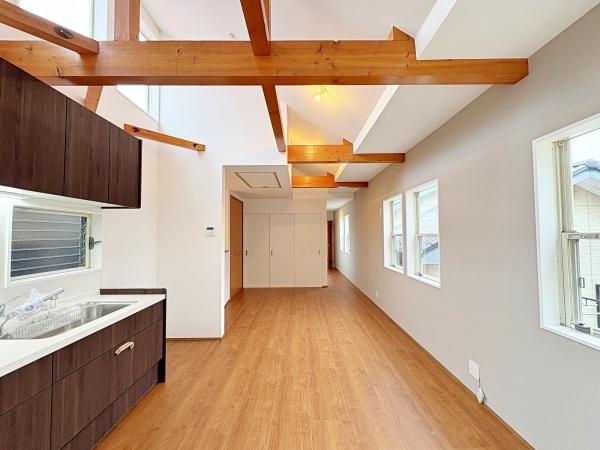 �_�ސ쌧���l�s�`������6���ڂ̒��È�ˌ��Ẵ��r���O