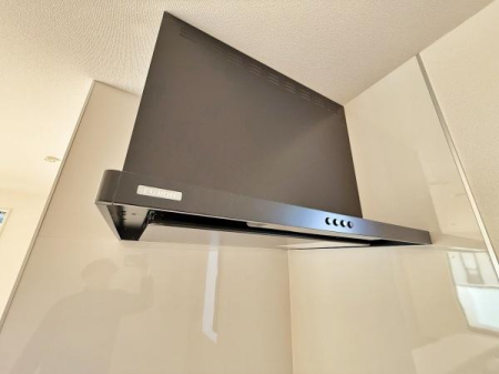 �_�ސ쌧���{��s����6���ڂ̐V�z��ˌ��ẴL�b�`��