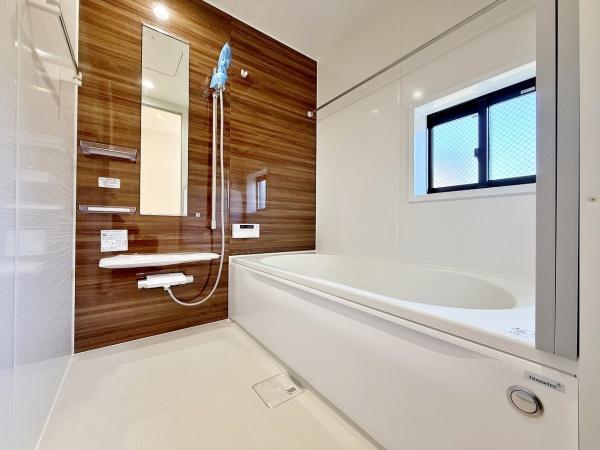 �_�ސ쌧���{��s����6���ڂ̐V�z��ˌ��Ă̗���