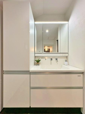 _ސ쌧ls{qr̐VzˌĂ̐ʑEʏ