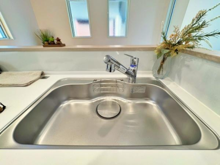 _ސ쌧ls`扺iJ5ڂ̐VzˌẴLb`