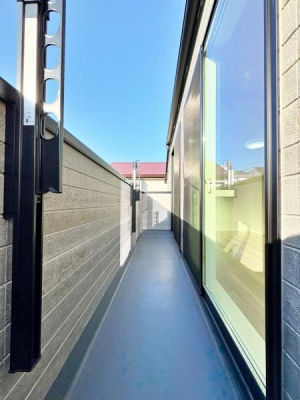 scsc2ڂ̐VzˌẴoRj[