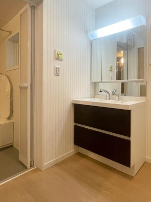 _ސ쌧lsx3ڂ̒ÈˌĂ̐ʑEʏ