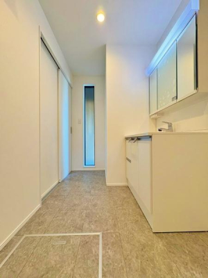 _ސ쌧ls΋撷Óc̐VzˌĂ̐ʑEʏ