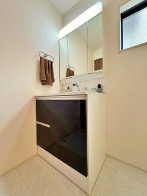 _ސ쌧s拞3ڂ̐VzˌĂ̐ʑEʏ