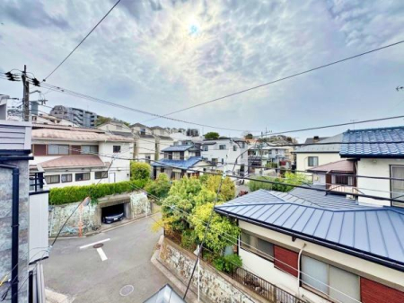 �_�ސ쌧���l�s�����x����1���ڂ̐V�z��ˌ��Ă̏Z�˂���̒��]�ʐ^