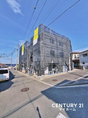 �_�ސ쌧���l�s�����x����1���ڂ̐V�z��ˌ��Ă̑O�ʓ��H�܂ތ��n�ʐ^