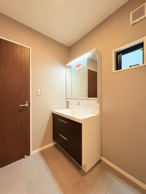 �_�ސ쌧����s�Ó��4���ڂ̐V�z��ˌ��Ă̐��ʑ�E���ʏ�