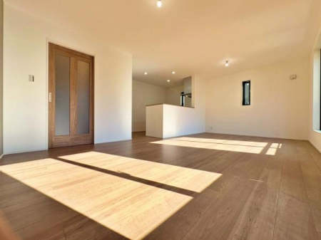 _ސ쌧lsZY1ڂ̐VzˌẴrO