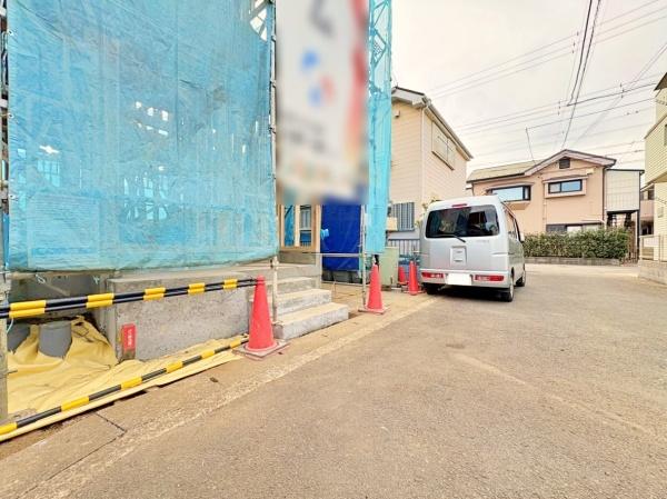 �_�ސ쌧���l�s���J�搣�J2���ڂ̐V�z��ˌ��Ă̑O�ʓ��H�܂ތ��n�ʐ^