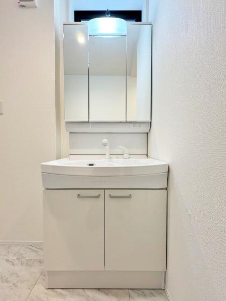 _ސ쌧͌s擌ъ6ڂ̐VzˌĂ̐ʑEʏ