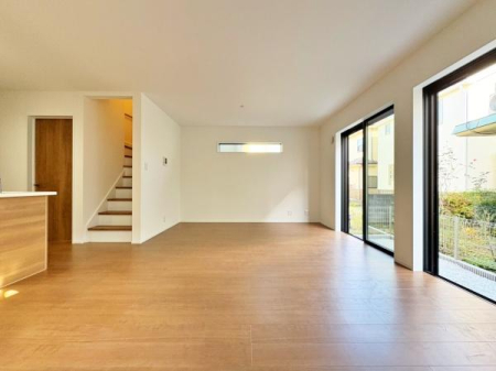 _ސ쌧͌s擌ъ6ڂ̐VzˌẴrO